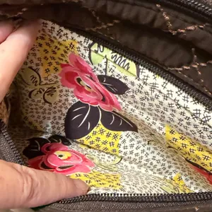 Vera Bradley Brown Microfiber Quilted Shoulder Bag Floral Lining Zip Pockets thumbnail 7
