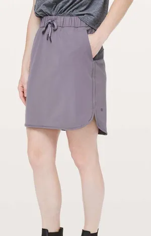 Lululemon On The Fly‎ Skirt *21" Magnum Grey Athletic Skirt Size 6 thumbnail 1