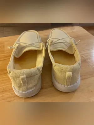 Women’s Maurices Brand Canvas Slip-On Loafers in Beige Size 7M thumbnail 4