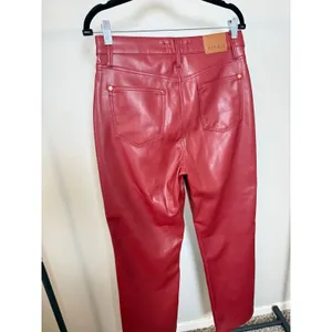 Judy‎ Blue Tummy Control Red Leather Straight Pant Size 5/27 thumbnail 4