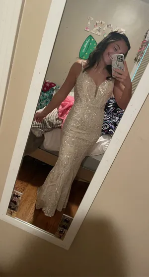 Prom Dress  thumbnail 2