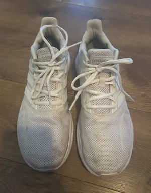 Adidas sneakers thumbnail 1