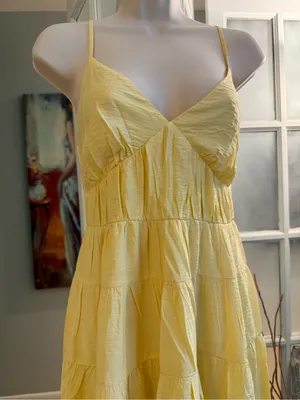 ✨NWT Viral Abercrombie Yellow Tiered Maxi Dress XS✨ thumbnail 2