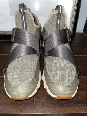 Sorel Kinetic Slip-On Athletic Sneakers Size 9.5 Alpine Tundra Hiking Shoes thumbnail 4