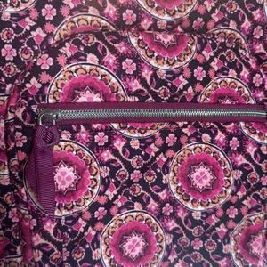NWOT Vera Bradley Small Backpack Raspberry Medallion Quilted Pink Floral thumbnail 4