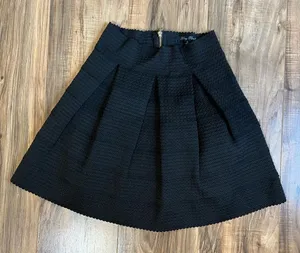 Honey punch‎ small black skirt thumbnail 1