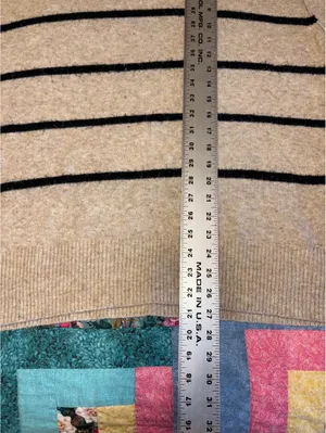 Aerie unREAL Womans M Ultra Soft Beige and Black Striped Pullover Sweater Medium thumbnail 10
