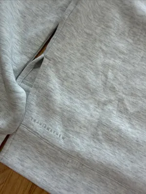 NWT Travis Mathew Light Grey Skyloft Soft Hoodie Sz XS thumbnail 8