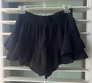Aerie Rock N Ruffle Skirt thumbnail 1