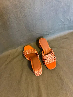 Universal Threads Orange Braided Strap Block Heel Mules thumbnail 3