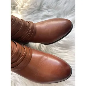 Clark’s brown booties size 6.5 comfy real leather boots soft insoles 1.5 inch he thumbnail 6