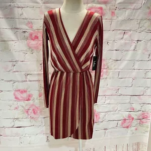Lulu’s nwt V.I.P. Party Gold and Burgundy Striped Pleated Long Sleeve Dress size thumbnail 5