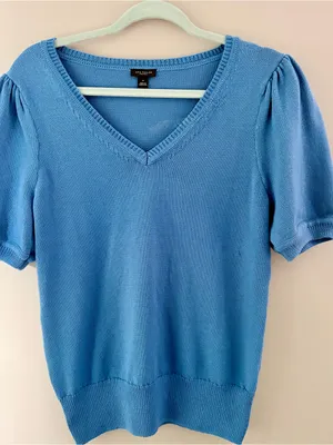Ann Taylor Factory Blue Short Sleeve Puff Sleeve V-Neck Knit Sweater Top Size M thumbnail 1