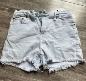Levi’s Shorts thumbnail 1