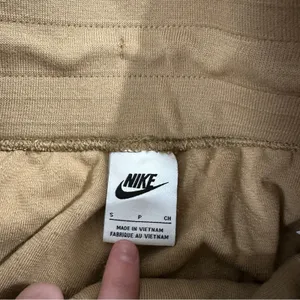 Nike Everyday Modern Terry Cloth Textured High Waisted Jogger Sweatpants Sz‎ S thumbnail 8