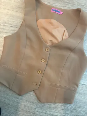 EDIKTED TAN VEST JACKET  M thumbnail 2