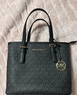 Michael Kors Handbag thumbnail 1