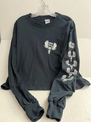 Gildan Mangy Moose Long Sleeve Cropped T Shirt thumbnail 1