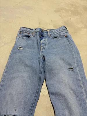 Levi's wedgie premium Light Blue Distressed Jeans 26 thumbnail 2