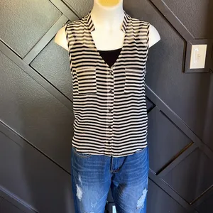 Black & White Stripe Top Size Medium thumbnail 4