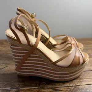Enzo Angiolini tan platform wedge sandals Women's size 8.5 thumbnail 1