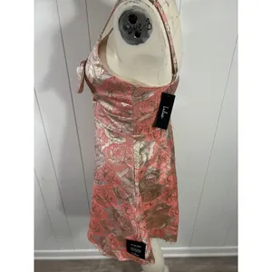Lulus Quick to Love Pink Floral Jacquard Tie-Front Dress With Pockets Size L NWT thumbnail 4