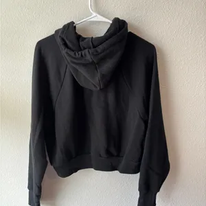 Victoria's Secret Black Cropped Relaxed Sweatshirt thumbnail 4