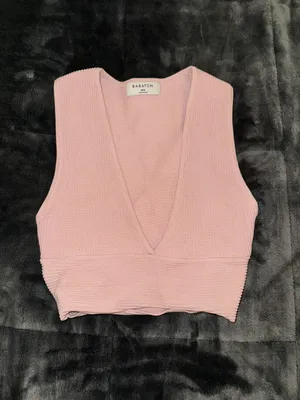 Aritzia Top thumbnail 2