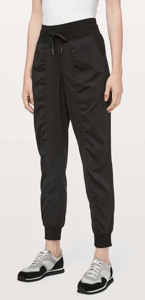Lululemon Dance Studio Jogger *29" Black Womens‎ Size 4 thumbnail 1