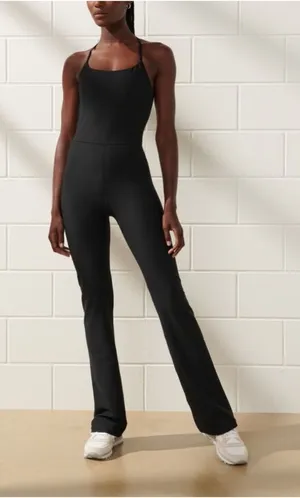 Abercrombie YPB sculptLUX Full Length Flare jumpsuit size medium thumbnail 1