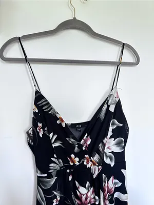 Iris Floral Print V Neck Side Slit Strappy Midi/Maxi Dress Size Large thumbnail 3