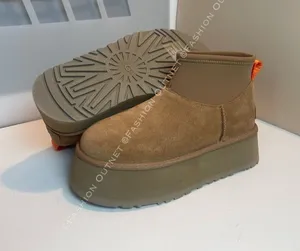 UGG Women’s Classic Mini Dipper Shearling Fur Platform boots Chestnut Sz 7 thumbnail 1