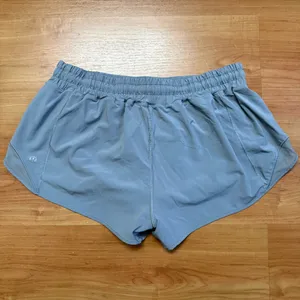 Lululemon Hotty Hot Low-Rise Lined Shorts 2.5” in Rhino Grey Size 10 thumbnail 6