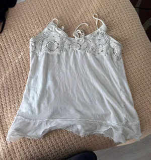 White Tank thumbnail 3