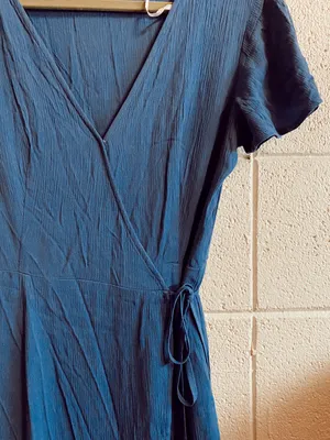 Lulus nwt heart of marigold denim blue wrap maxi dress thumbnail 6