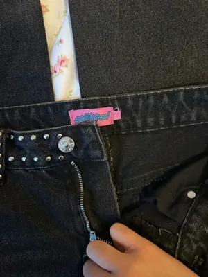 Edikted Jeans thumbnail 2