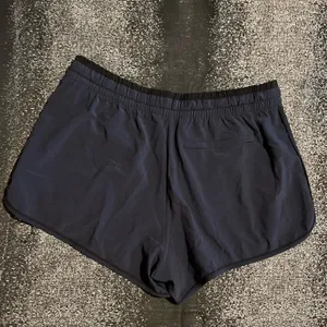 Womens sz10 Athleta Colorblocked Brooklyn Athletic Shorts-navy blue/black thumbnail 4