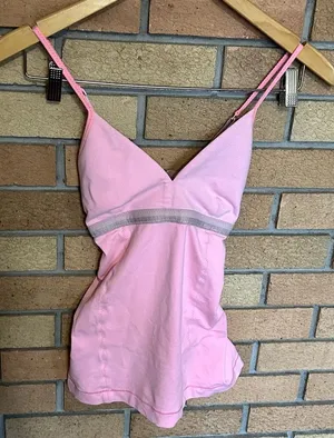Lululemon Criss Cross Tank Light Pink Elastic Banded Size 6 thumbnail 1