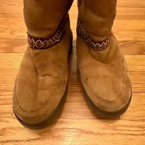 UGG Brown Suede Boots with Knit Accents thumbnail 3