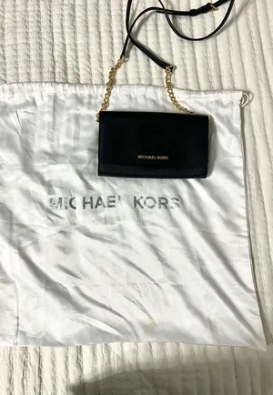 Michael Kors Purse thumbnail 1