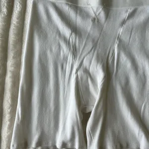 Aerie white ribbed shorts thumbnail 2