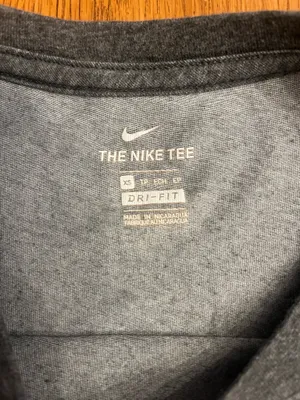 Women’s Nike Georgia Bulldogs Tee thumbnail 2