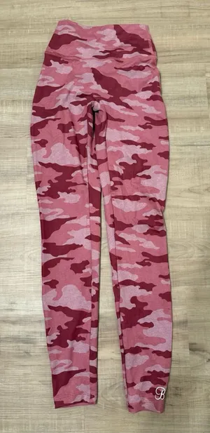 Bombshell camo leggings! thumbnail 1