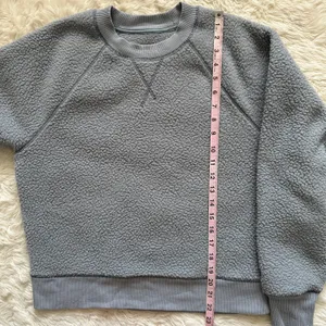 Everlane Sweatshirt ReNew Fleece Raglan Long Sleeve Crewneck Smoke Light Blue M thumbnail 12