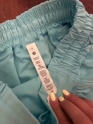 Lululemon Shorts Hotty Hot 2.5" thumbnail 3
