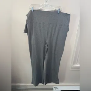 NWT Gray Two-Piece Lounge or Pajama Set by Vine & Valley Essentials Sz 3X/Medium thumbnail 6