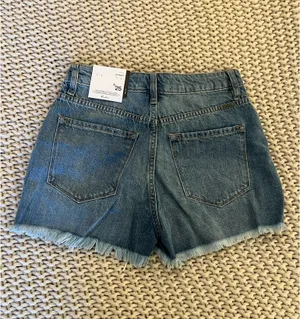 KanCan Jean Shorts thumbnail 2