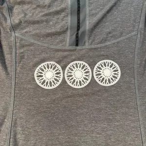 Lululemon Gray Long Sleeve Running Top Mesh Panels Back Pocket Wheel Graphic thumbnail 8