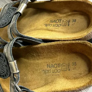 Naot Sarasota Metallic Bronze Leather Sandals Slides Shoes Size 38 L7. thumbnail 7