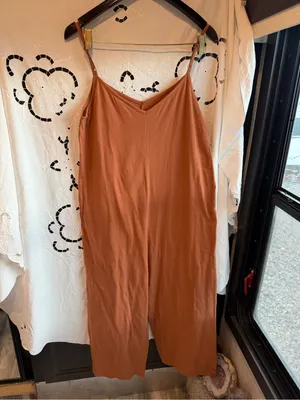 Coyuchi Solstice Organic Cotton Wide Leg Romper Jumpsuit Rust Small yoga soft thumbnail 3